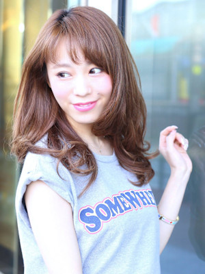 大人愛されセミロング