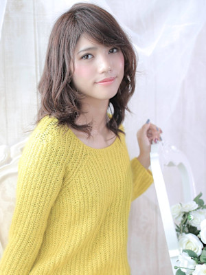 大人可愛いクラシカルミディー