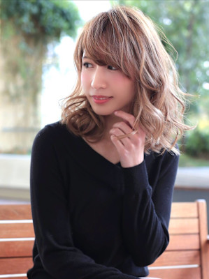 メルティカラー抜け感大人グラムミディアム
