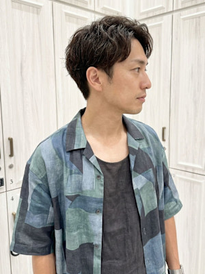 大人の色気センターパートショート