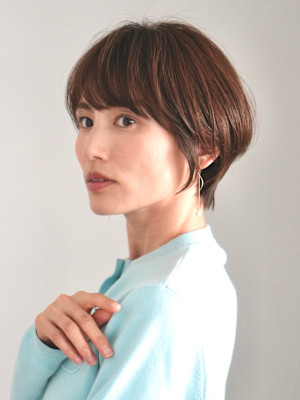 前下がりショート・ボブ/絶壁解消/前髪あり/40代/30代