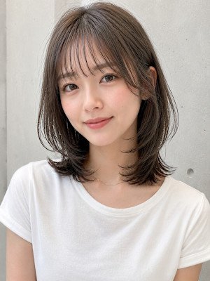 鎖骨ラインミディアム