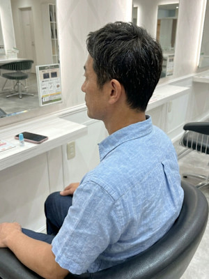 大人のナチュラルショートレイヤー