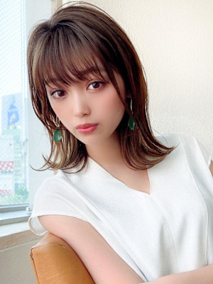 軽さと動きを出した大人かわいいレイヤー20代30代40代