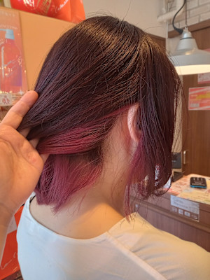 ボブ✕インナーカラー