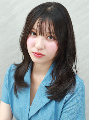 顔まわりたっぷりレイヤー