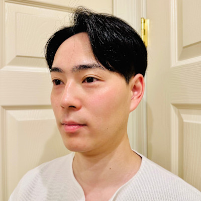 ナチュラルにキマる。好印象センターパートマッシュ
