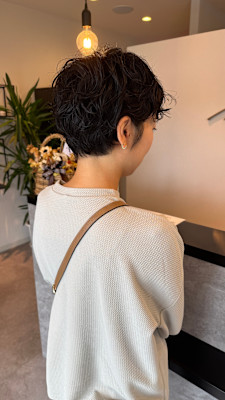 丸みショートボブパーマスタイル大人可愛い20代30代40代