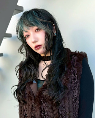 セクションカラー　デザインカラー　ケアブリーチカラー