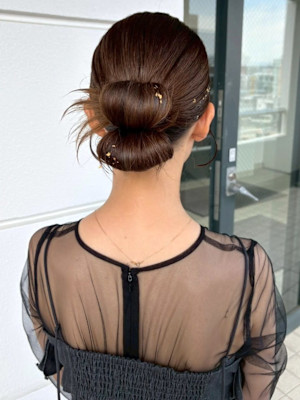 カチモリ アップスタイル お団子 韓国風 ヘアセット 結婚式
