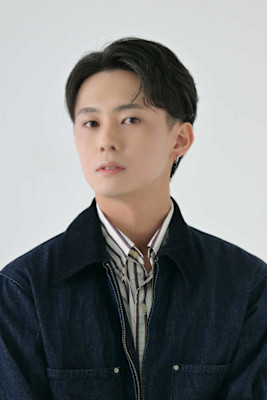 韓国風ニュアンスパーマで魅せる大人の色気