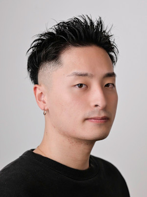 フェードスパイキーショート