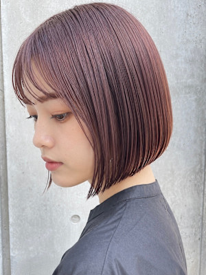 フェミニンミニボブ
