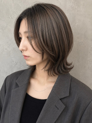 くびれきりっぱなボブ