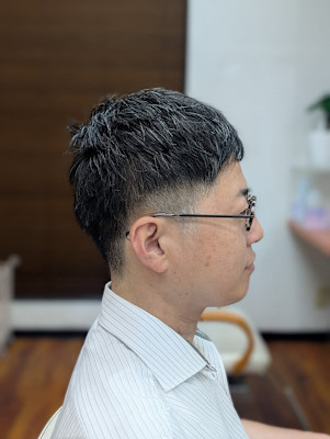 週末への活力チャージに金曜ナイター営業をご活用ください。