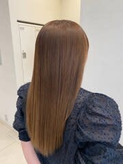 ベージュカラー