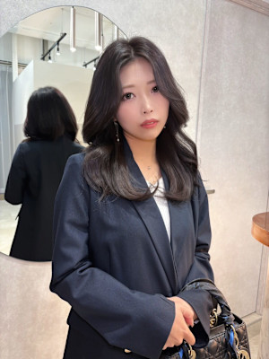 髪質改善＊韓国風＊顔周りレイヤー＊Zina札幌