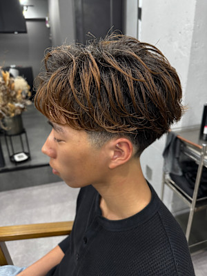 WAVY 桜木町×フェザーショート