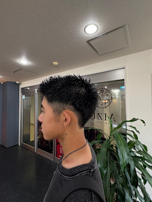 スパイキーショート