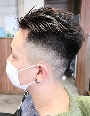 スパイキーショート