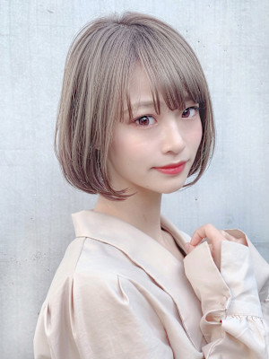 フワッと内巻きボブ/小顔ボブ