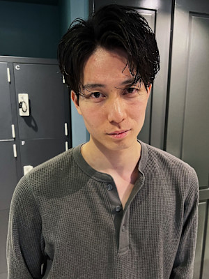 メンズサロンPIVOT梅田×スタイル