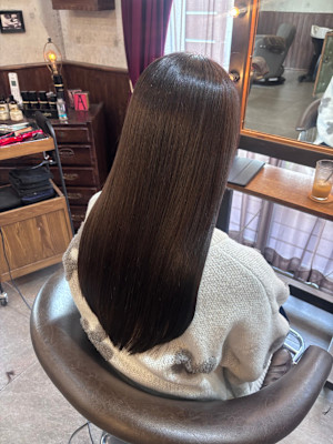 HAIR LOUNGE THREE BEE×スタイル