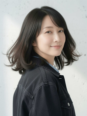 好感度抜群！艶めく暗髪の上品フェミニンロブディ