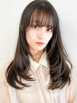 ２０代３０代支持◎夏カラーくびれレイヤースタイルで小顔見せ