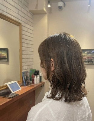 軽やかな動きのレイヤーミディアム【322スタイル】