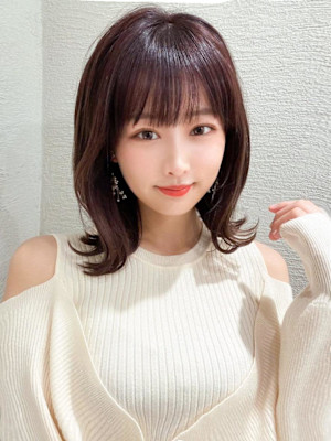 軽さと動きの大人かわいいくびれレイヤー