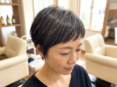 ◇大人40代50代60代ショートボブ丸みショート白髪ぼかし