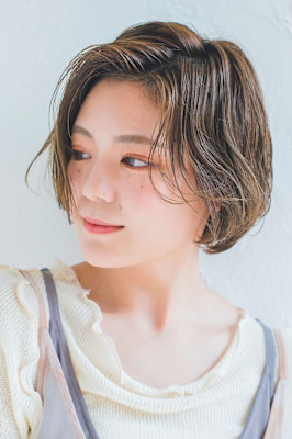 顎ラインショートボブ20代30代