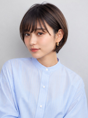 ショートボブ 透明感カラー 前髪カット ナチュラルブラウン