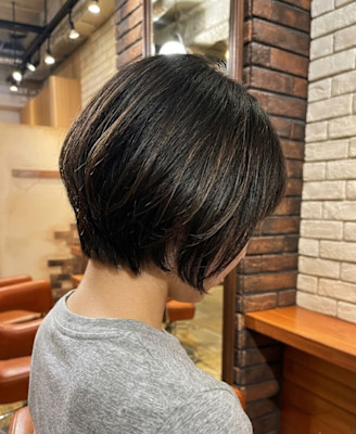 乾かすだけでまとまる上品ショート【343スタイル】