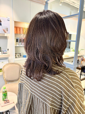 ハイレイヤーウルフセミロング40代50代おススメヘア赤羽美容