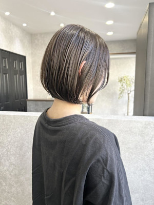 王道オリーブグレージュ