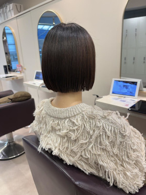 ボブ×ミニボブ×切りっぱなしボブ×大人ボブ×前髪あり×横浜