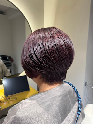 ピンクバイオレット×ショートボブ