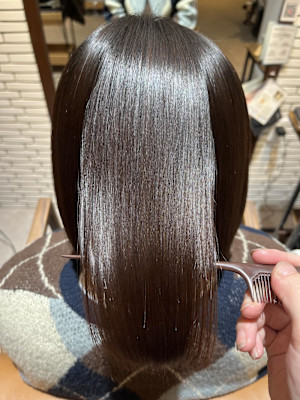 髪質改善ストレート