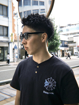 【スパイキーショート】