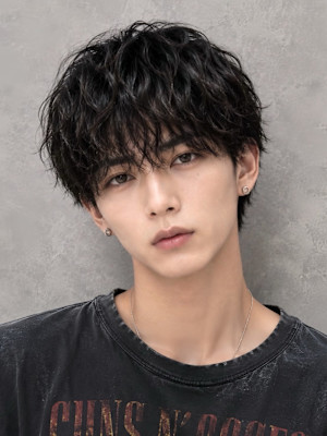 メンズカットダウンパーママッシュニュアンスパーマ前髪20代
