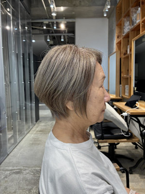 ◇大人40代50代60代ショートボブ丸みショート白髪ぼかし