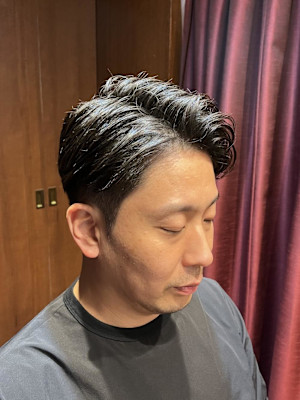 日本橋室町　七三スタイル　アップバング