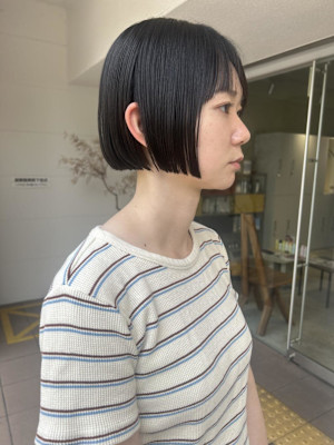 ミニボブ×ブラック