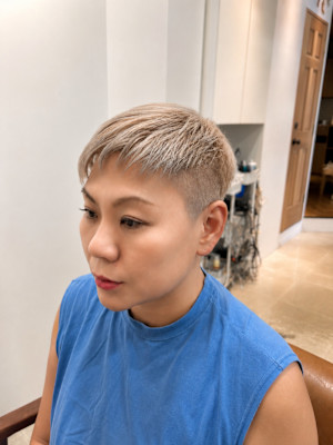ベージュベリーショート