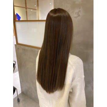くすみベージュ