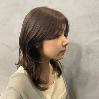 ナチュラルなベージュ○