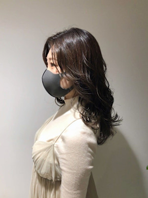 韓国風セミロング