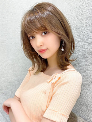 軽さと動きを出した大人くびれレイヤー
